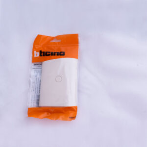 Ticino Style Placa Ciega Marfil